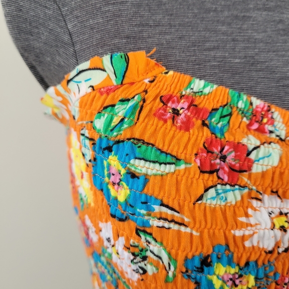 Zara Smocked Tube Top - Picture 2 of 10